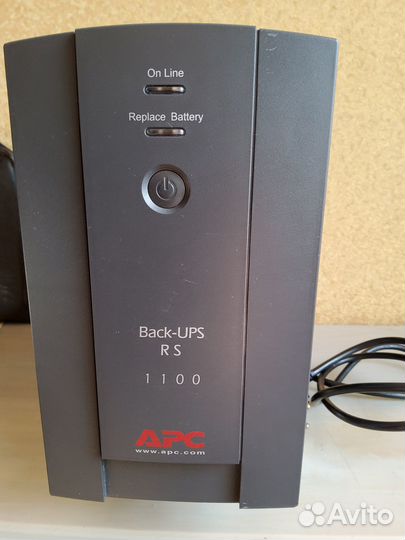 Бесперебойник APC Back- UPS 1100