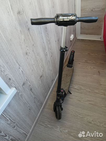 Электросамокат kugoo