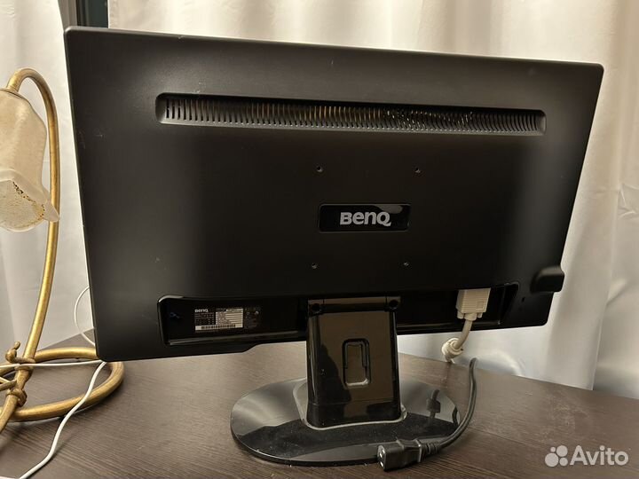 Продаю монитор benq ET-0032-T 23 дюйма