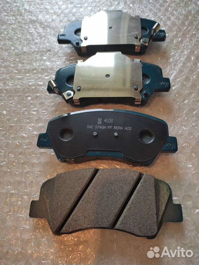 Тормозные колодки передние Hyundai-KIA 581011RA05