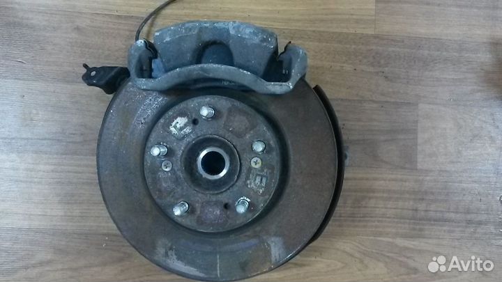 Ступица передняя на honda civic 4d 2006-2012