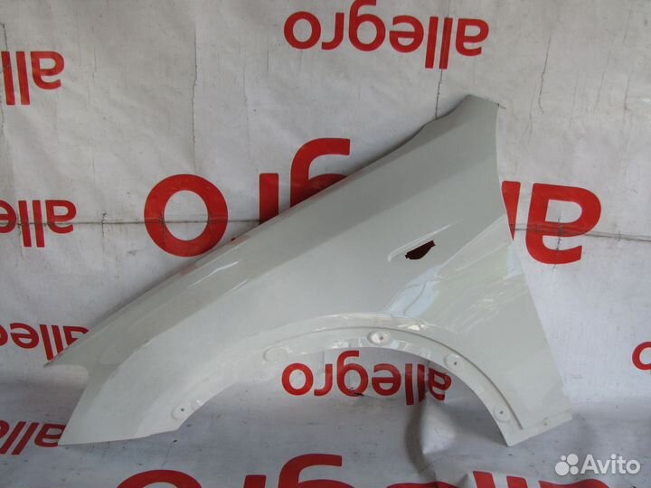 BMW X3 F25 Крыло переднее левое