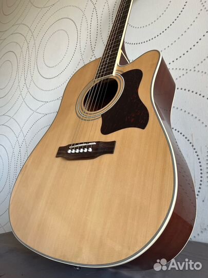 Гитара акустическая от Испанского концерна