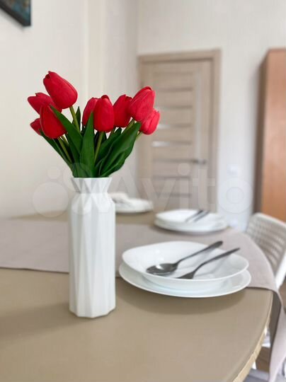 2-к. квартира, 56 м², 10/14 эт.