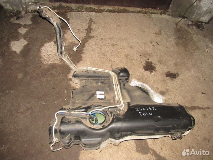 Бак топливный (Volkswagen Polo)
