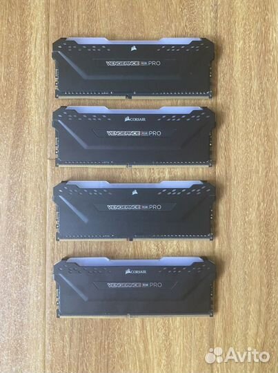 Corsair Vengeance PRO RGB 3200 mhz 4x8gb