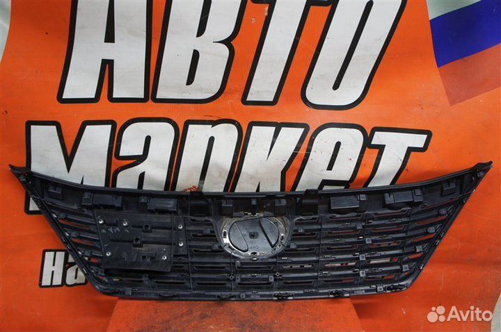 Решетка передняя Toyota Vellfire ANH20 2010