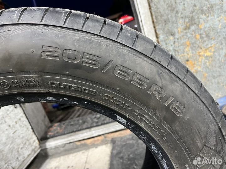 Nokian Tyres Hakka Blue 3 205/65 R16