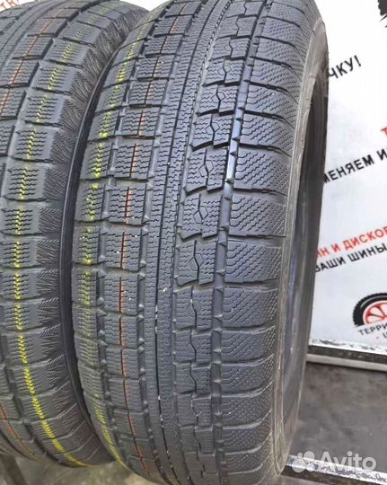 Toyo Winter Tranpath MK4a 215/65 R17 98Q