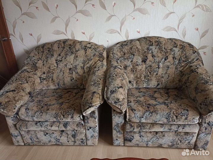Диван и 2 кресла