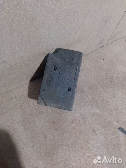 Абсорбер заднего бампера Nissan Almera G15