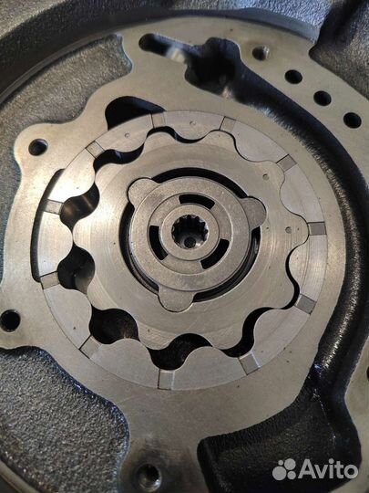 Масляный насос АКПП GF4A-EL Mazda MPV /Millenia