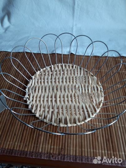 Фруктовница 2 шт. и подставка для столовых приборо