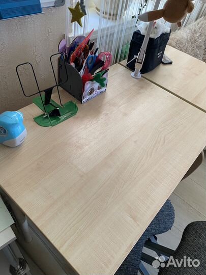 Растущая парта Дэми и стул