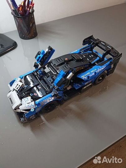 Mclaren senna lego