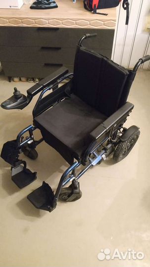 Коляску инвалидная прогулочная с электроприводом