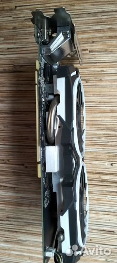 Видео карта Radion RX 570 Armor 8Gb OC