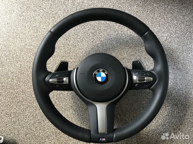 М руль БМВ ф30. М руль BMW f30. Обогрев руля BMW f30. Руль ф30 с лепестками.