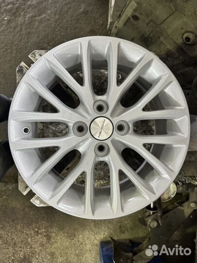 Диски литые Khomen Wheels 6x15/4x100 ET48 D54,1