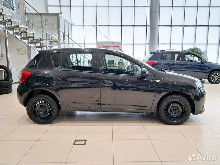 Renault Sandero 1.6 AMT, 2015, 61 733 км