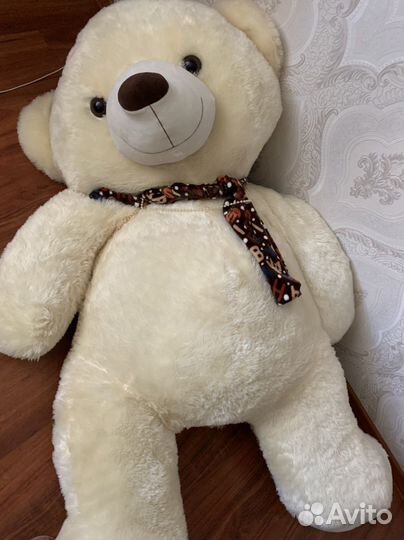 Плюшевый медведь