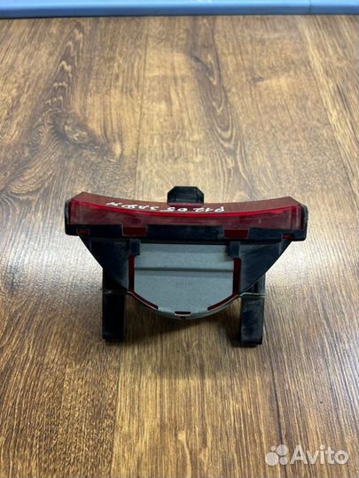 Стоп-сигнал дополнительный задний Nissan Primera P