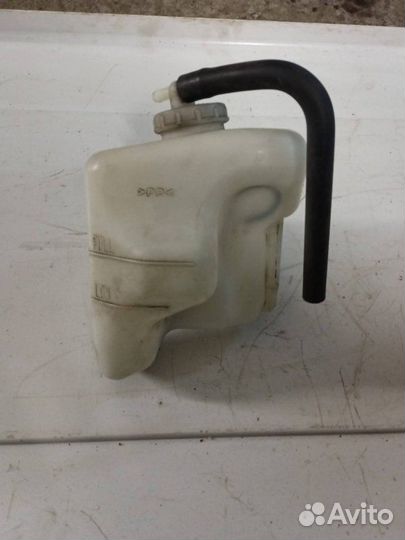 Бачок расширительный Mitsubishi Lancer 2010