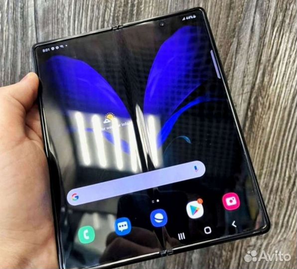 Samsung Z Fold 2 ldu
