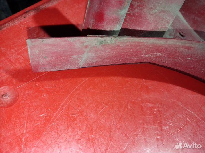 Фонарь задний правый Ford Focus 1 седан 2.0I