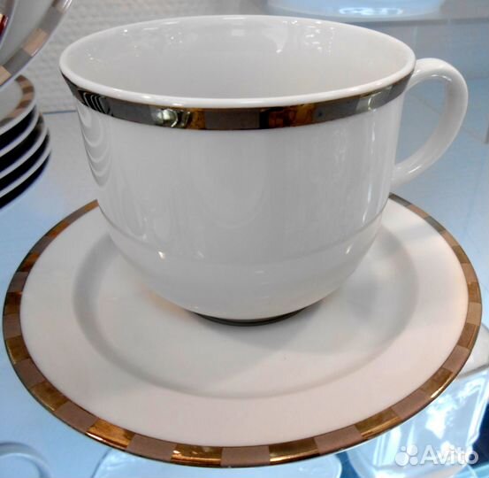 Чашки с блюдцами из коллекции Опал Thun
