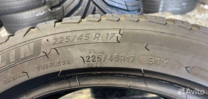Michelin CrossClimate 2 225/45 R17