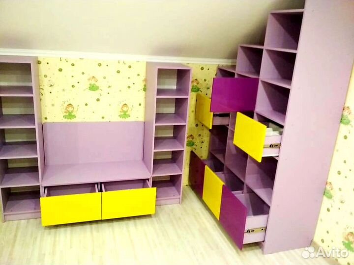 Гарнитур для детской комнаты