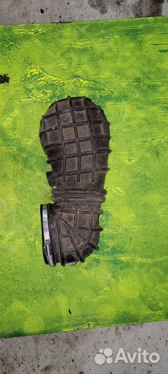 Воздушный патрубок ауди 100 с4