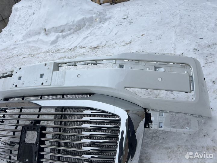 Бампер передний tank 500 ; 2023г