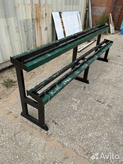 Стойка для гантелей