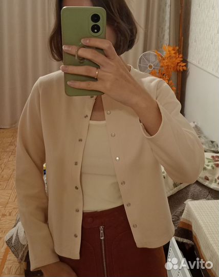 Свитшот uniqlo на кнопках