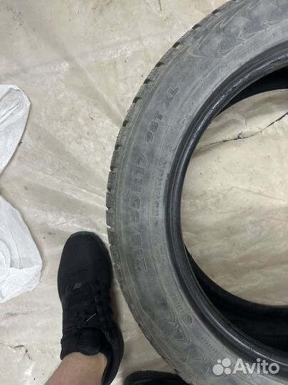 Nokian Tyres Hakkapeliitta 7 215/55 R17