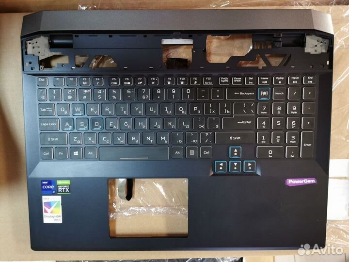 Acer Predator Helios 500 PH517-52