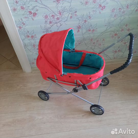 Кукольная коляска