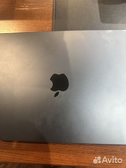 Macbook air 13 M3 16 512 midnight