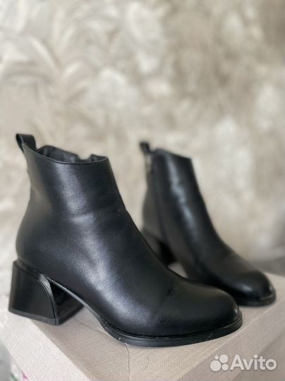 Полуботинки женские