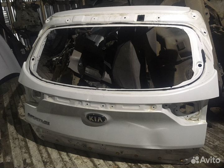 Крышка багажника Kia Sportage