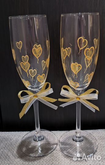Праздничные бокалы