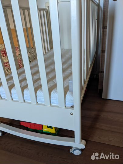 Детская кроватка Feretti с матрасом Pali Deocell