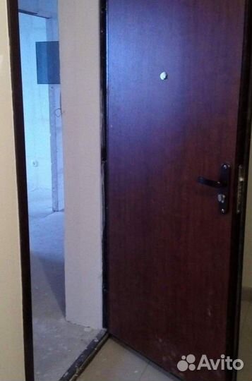 Двери входные металлические