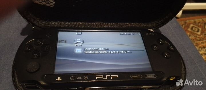 Sony PSP e 1004 прошитая