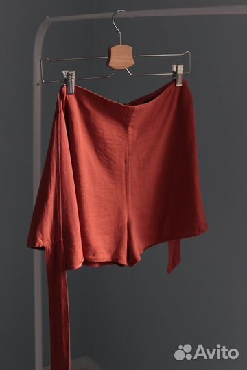 Льняные шорты