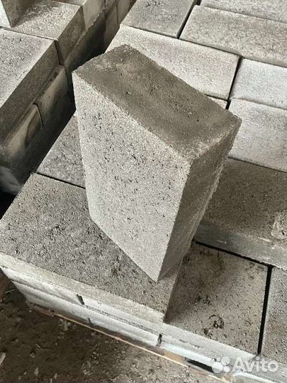 Бетонные блоки 40х20х20
