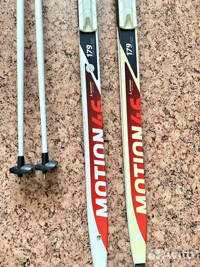 Беговые лыжи