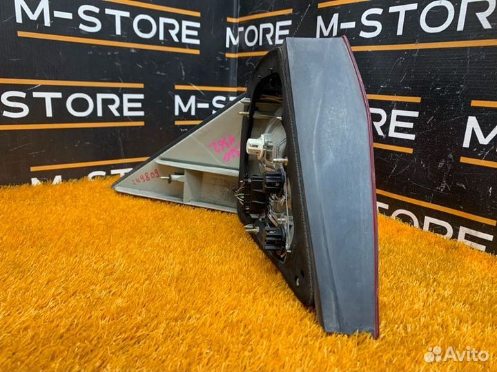 Фонарь задний правый Mercedes-Benz S-Class W220